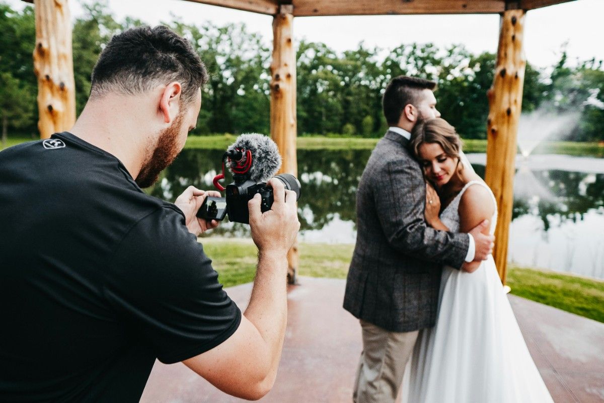 How to Choose the Perfect Wedding Photographer