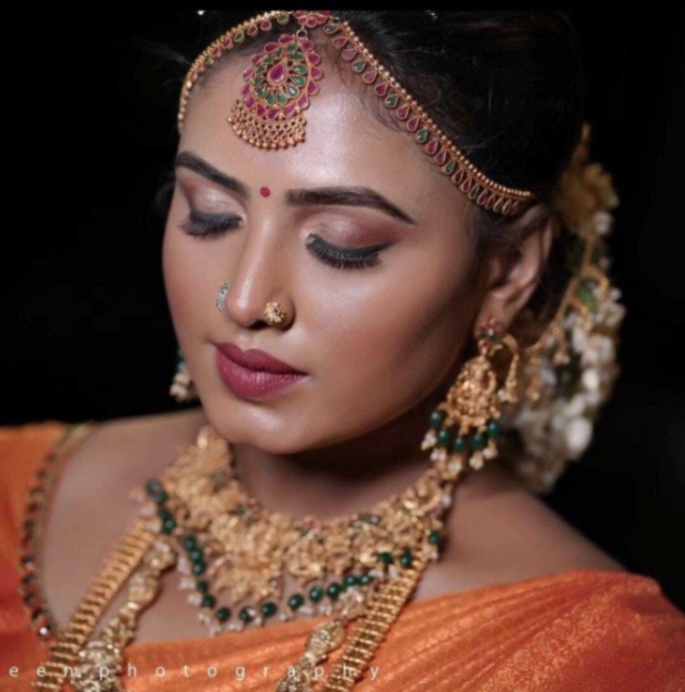 NAKSHATHRA BRIDAL STUDIO